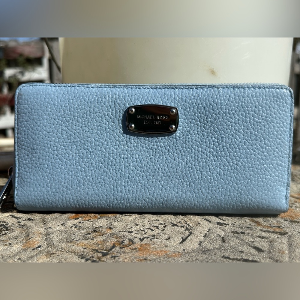 Michael Kors continental wristlet wallet